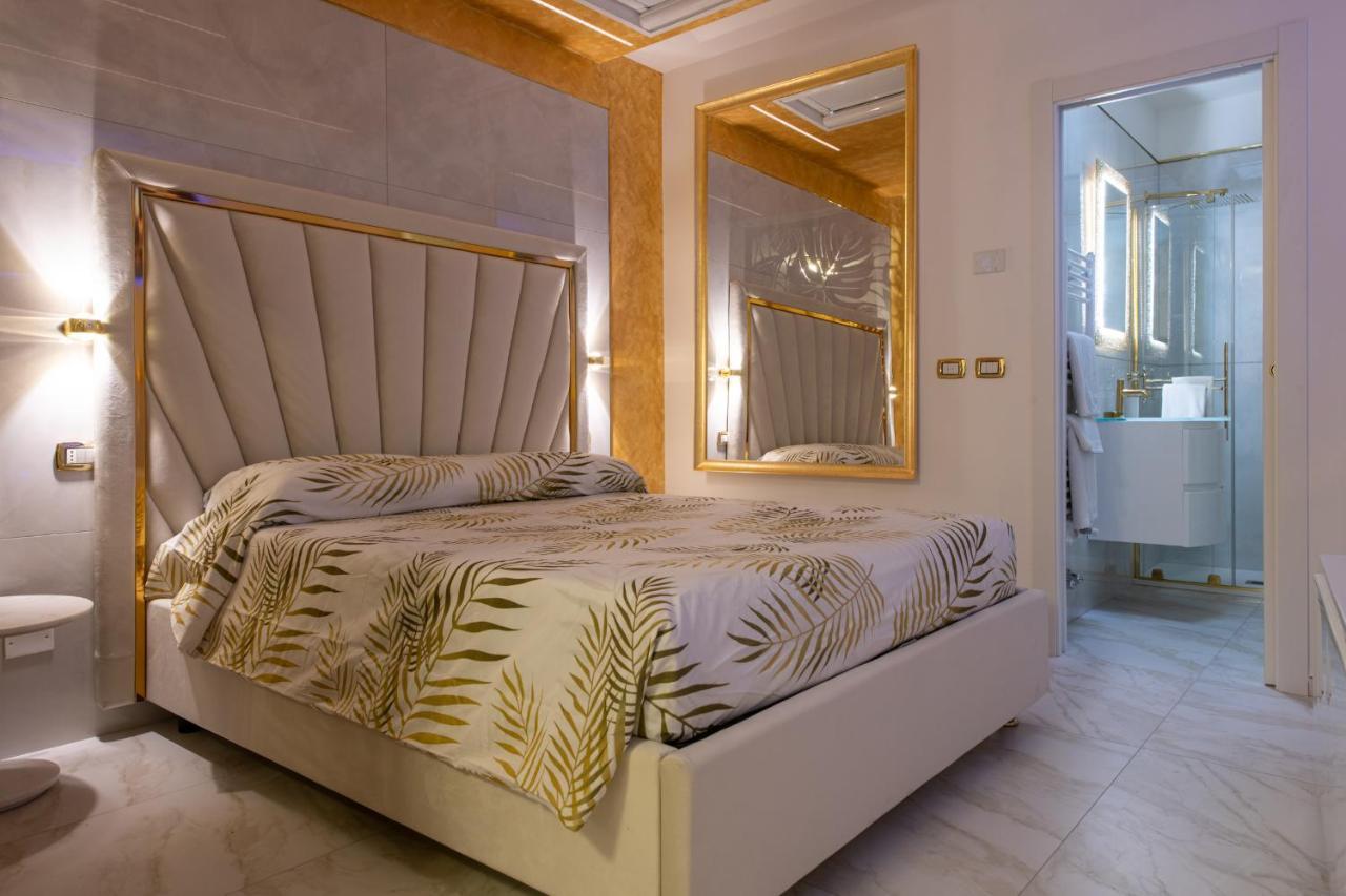 Fashion Apartment Gold Bologna With Jacuzzi & Car Garage מראה חיצוני תמונה