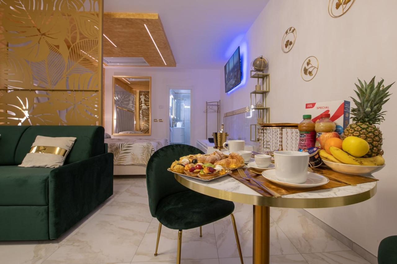 Fashion Apartment Gold Bologna With Jacuzzi & Car Garage מראה חיצוני תמונה