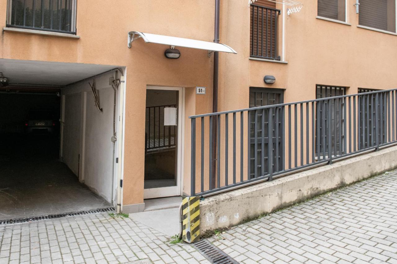 Fashion Apartment Gold Bologna With Jacuzzi & Car Garage מראה חיצוני תמונה