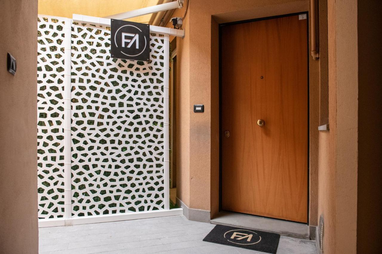 Fashion Apartment Gold Bologna With Jacuzzi & Car Garage מראה חיצוני תמונה