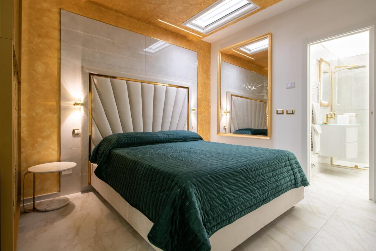 Fashion Apartment Gold Bologna With Jacuzzi & Car Garage מראה חיצוני תמונה