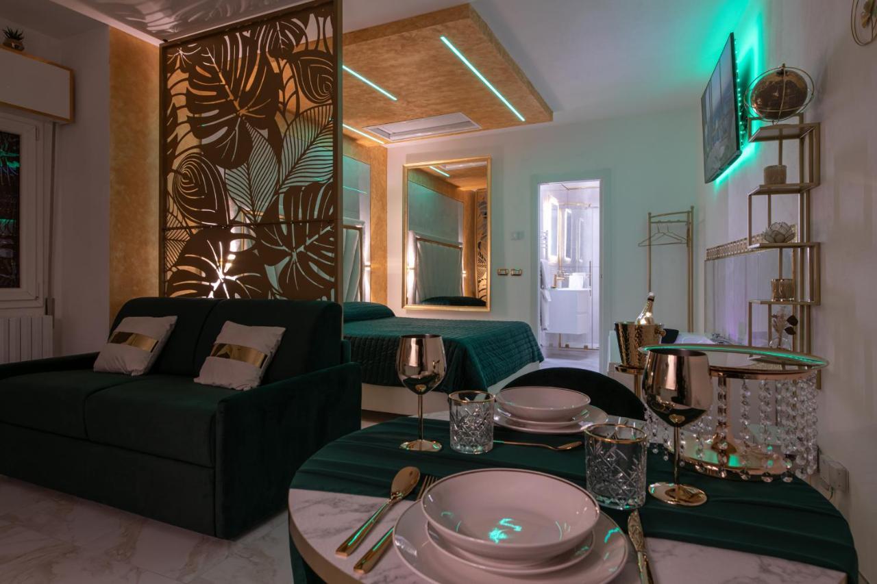 Fashion Apartment Gold Bologna With Jacuzzi & Car Garage מראה חיצוני תמונה